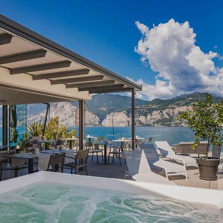 Gabbiano Hotell Malcesine Eksteriør bilde