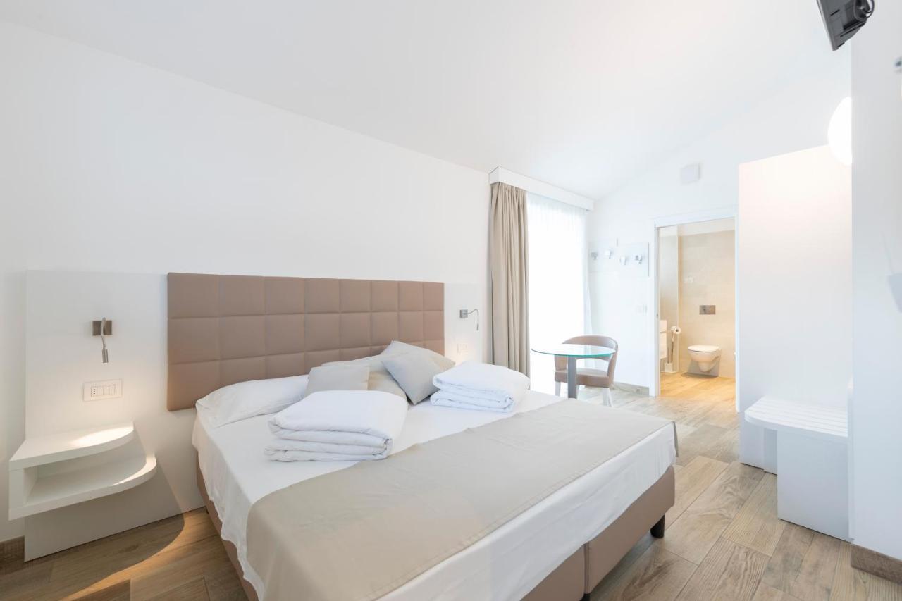 Gabbiano Hotell Malcesine Eksteriør bilde