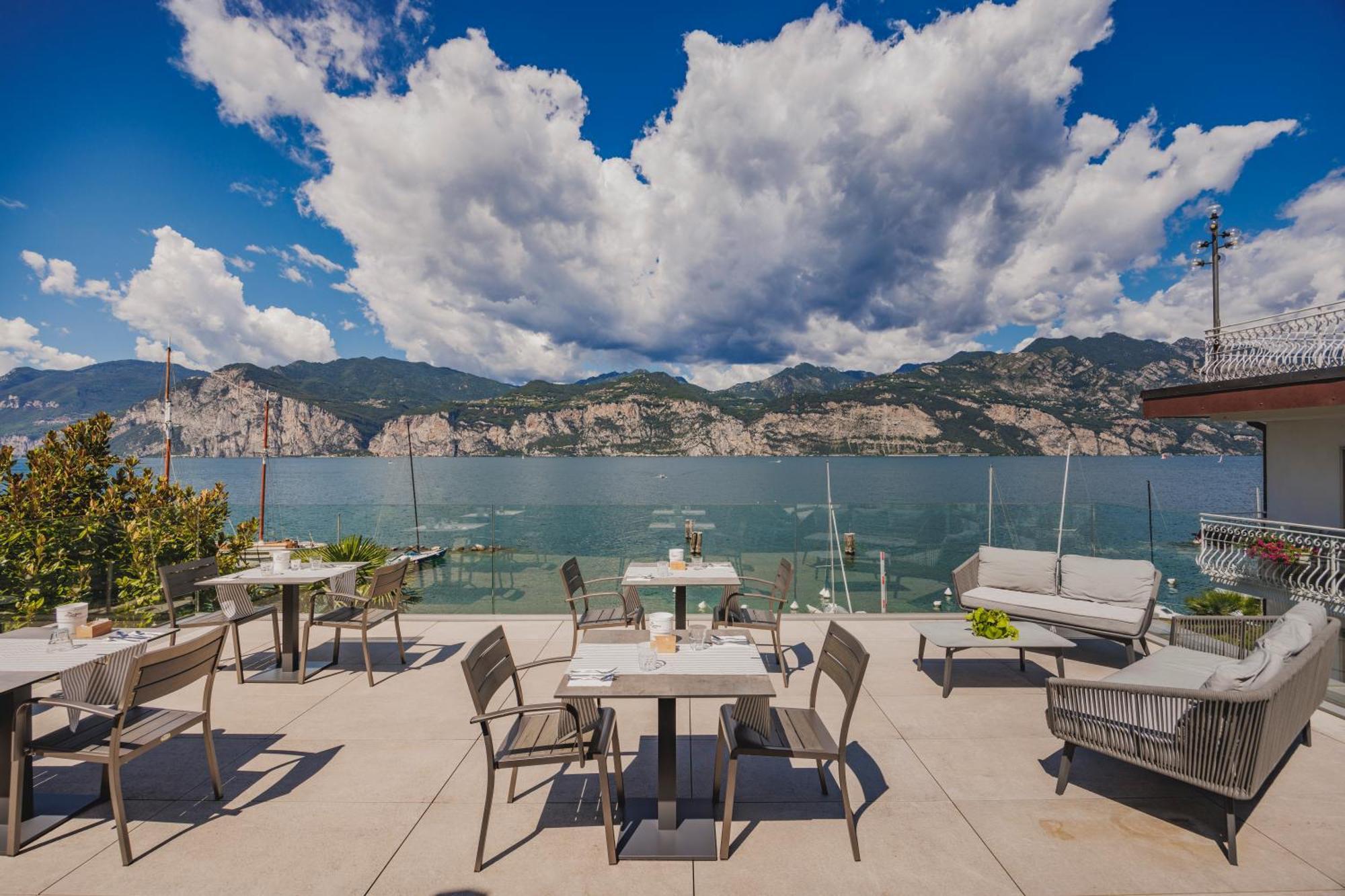 Gabbiano Hotell Malcesine Eksteriør bilde