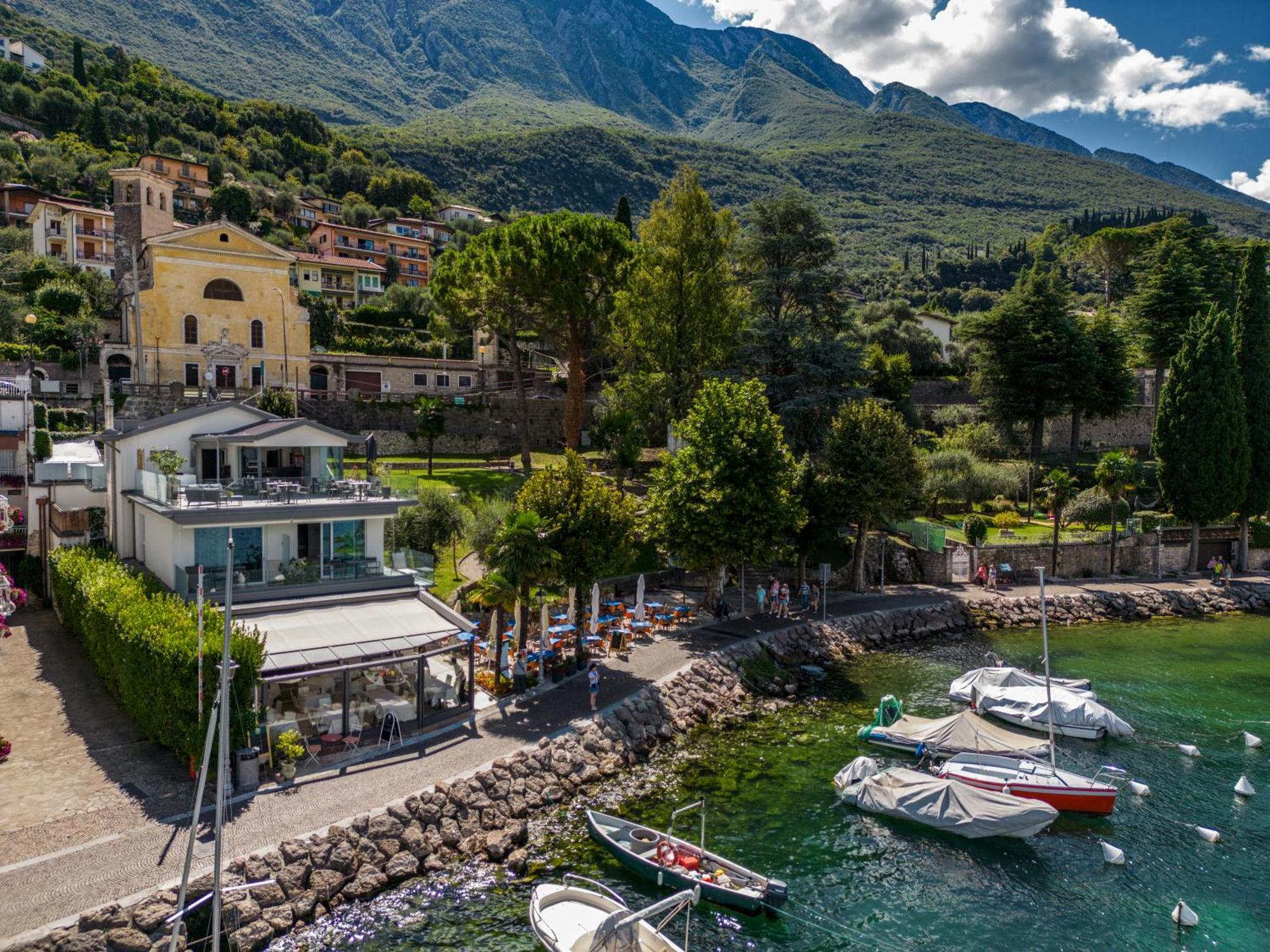 Gabbiano Hotell Malcesine Eksteriør bilde